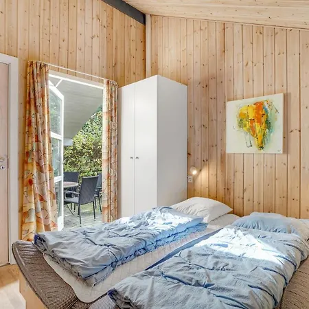 Сasa de vacaciones 4 Bedroom Stunning In *